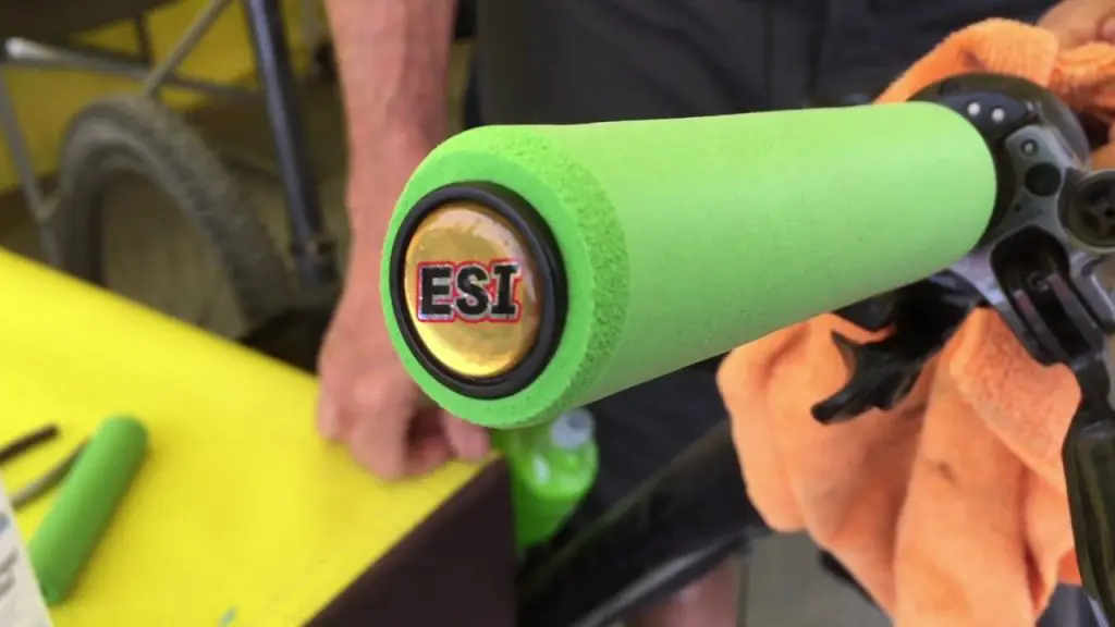 Puños Esi Grip verdes